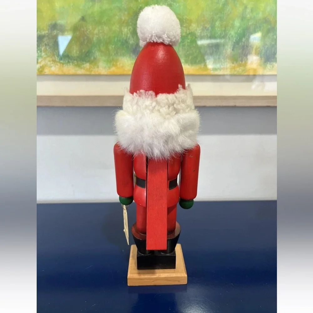Holzkunst Christian Ulbricht Santa Nutcracker Bell Hangtag West Germany Vintage